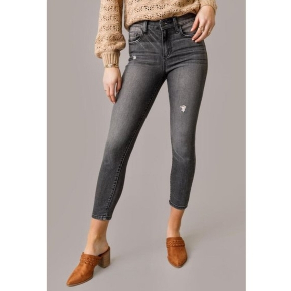 Harper Heritage Skinny Jeans - Picture 3 of 8